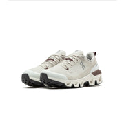 On Running Cloudwander Waterproof Ivory