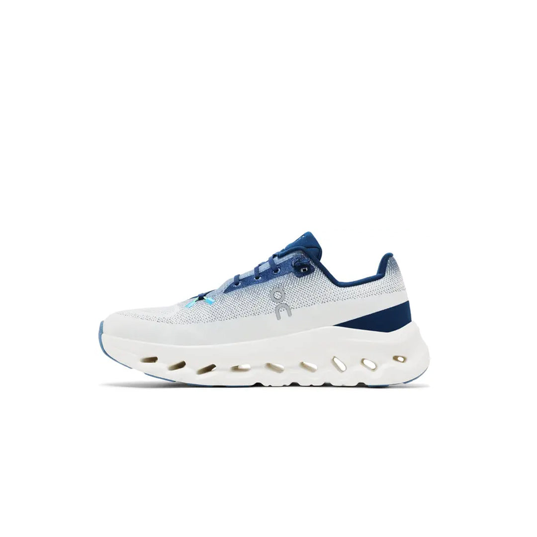 On Running Cloudtilt Ivory Blue White