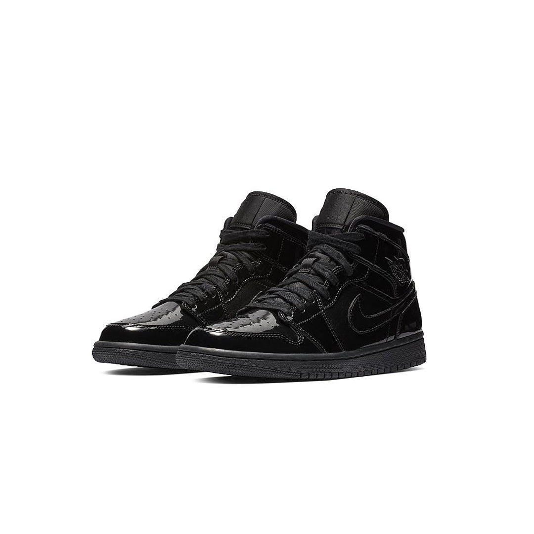 Nike Air Jordan 1 Mid