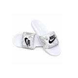 Nike Claquette Victori One White Print Grey