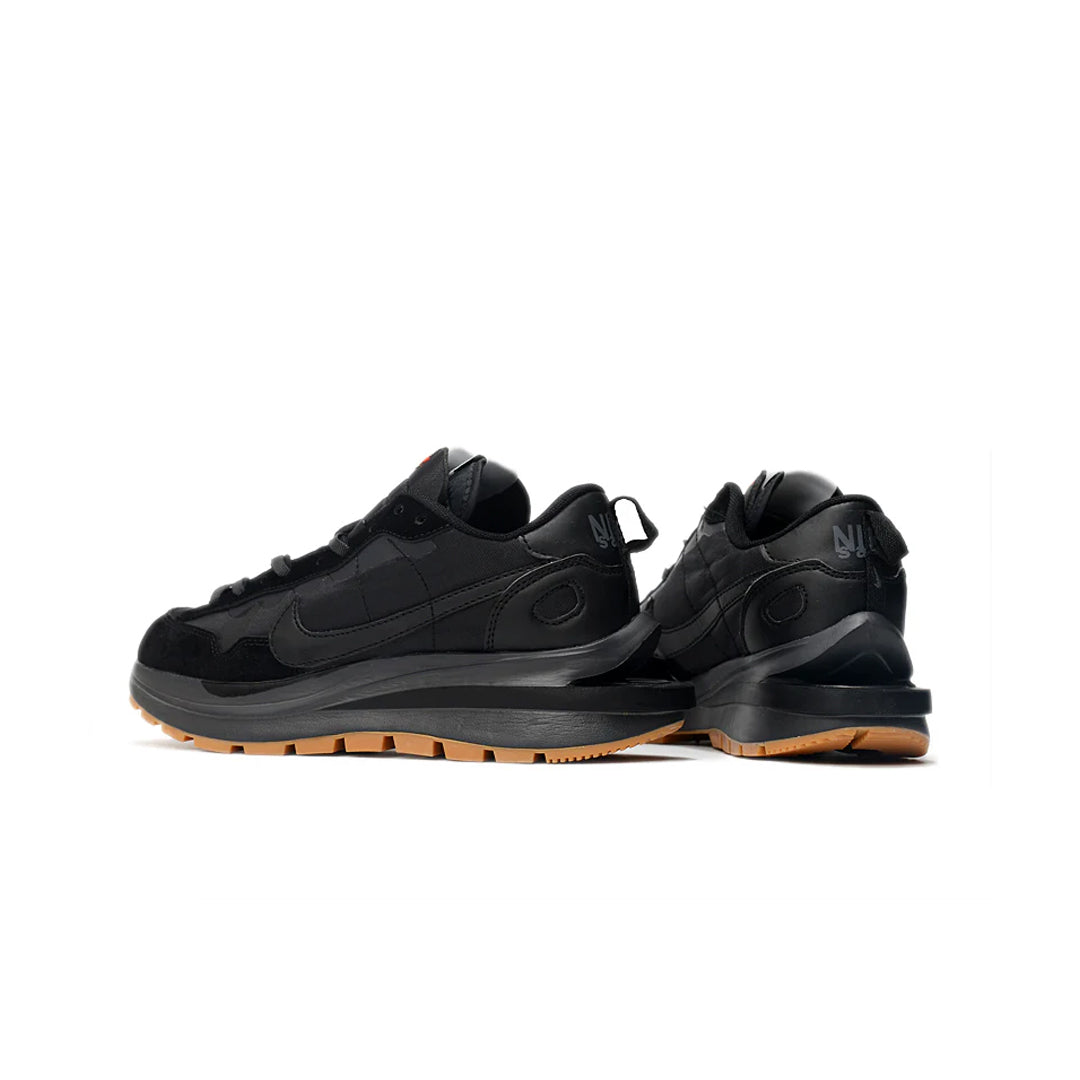 Nike VaporWaffle x Sacai Black Gum