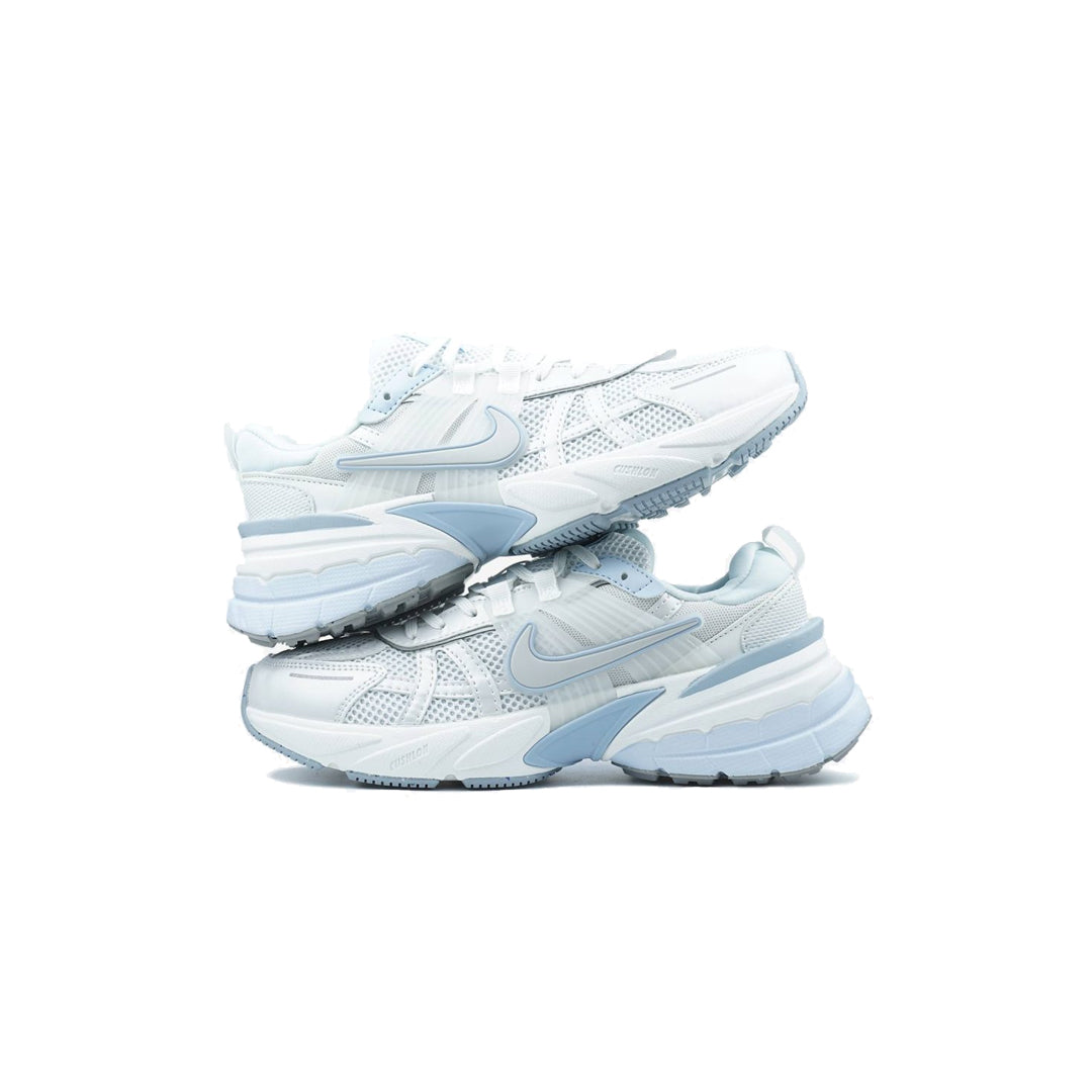 Nike V2K Run Reflective accent