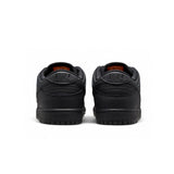 Nike SB Dunk Low Pro "Triple Black"