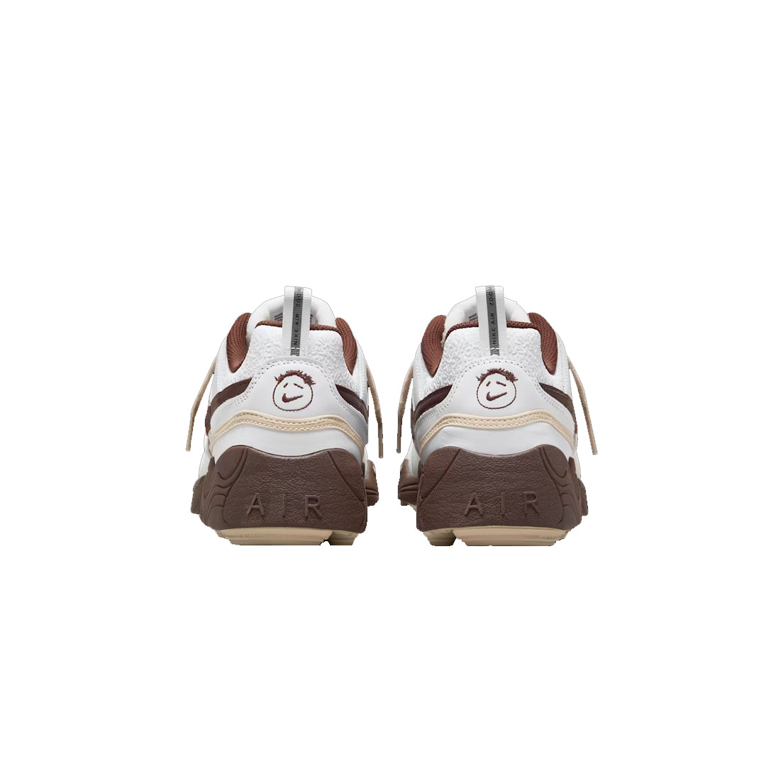 Nike Zoom Field Jaxx X Travis Scott