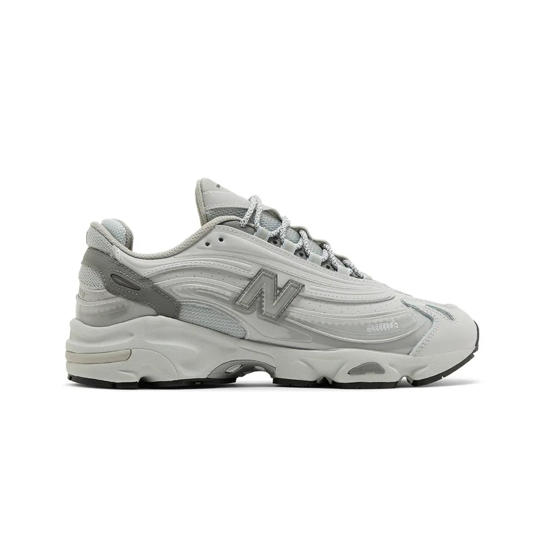 New Balance 1000 Aimé Leo