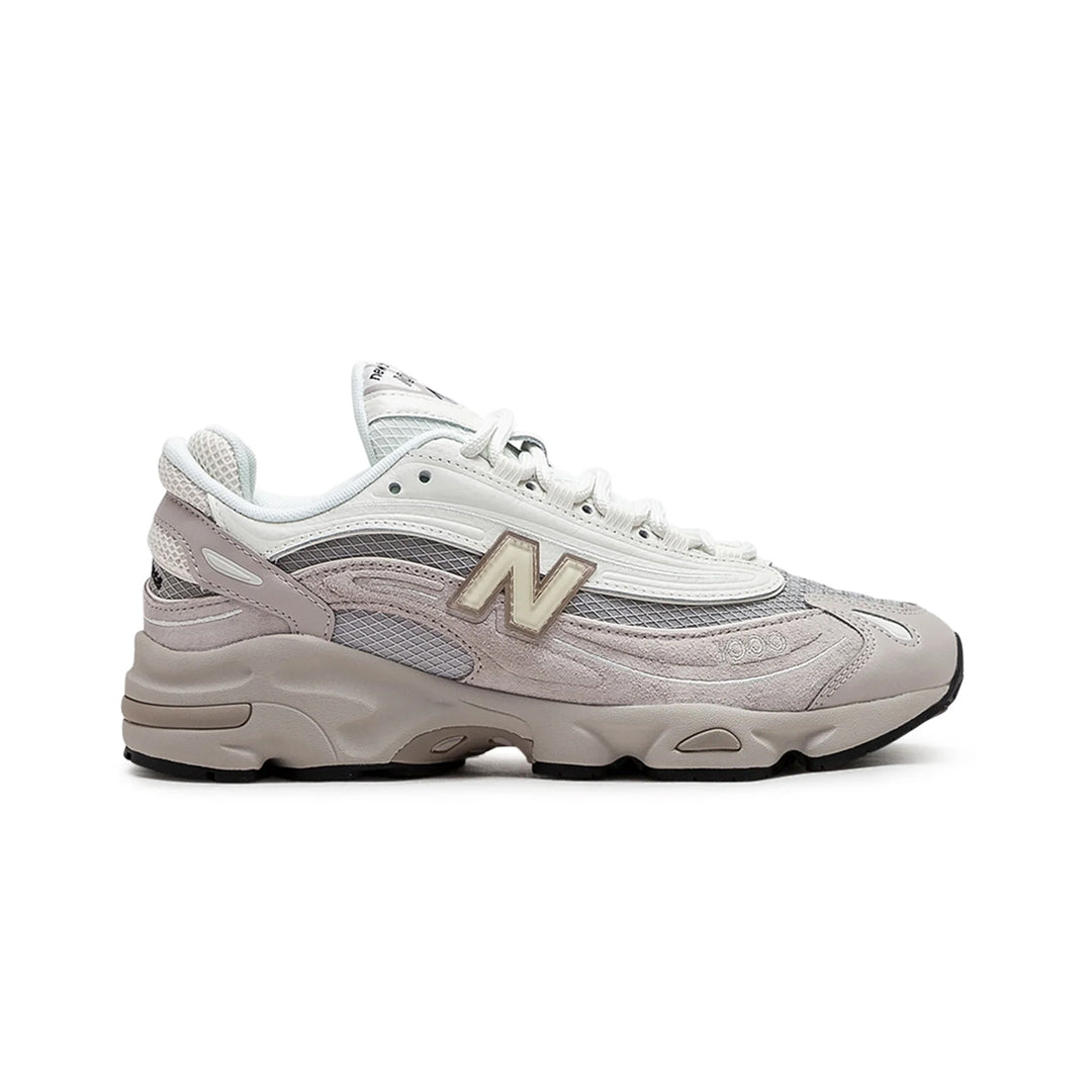 New Balance 1000
