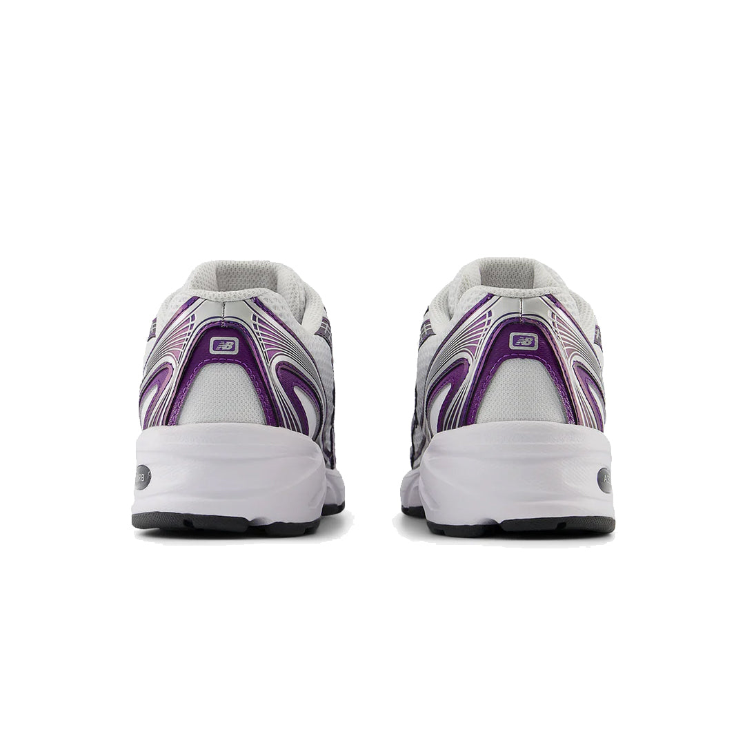 New Balance 740