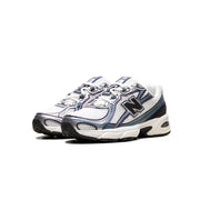 New Balance 740
