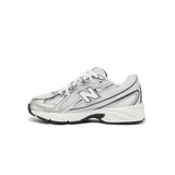 New Balance 740