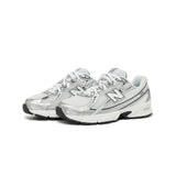 New Balance 740