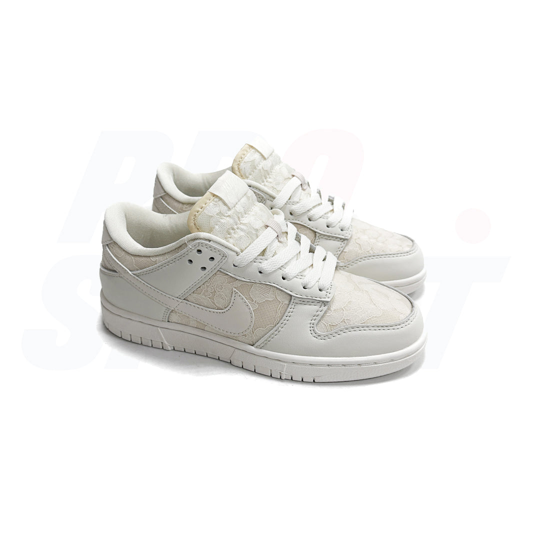 Nike Dunk Lace Beige